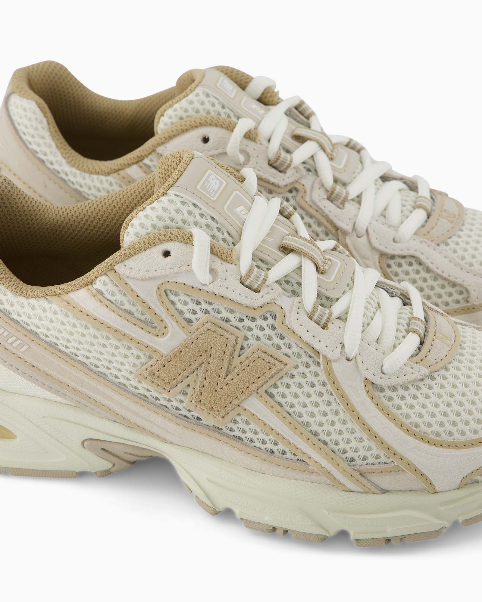 Sneaker 740 Beige